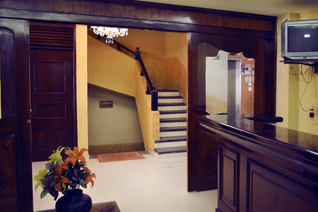 Posada Del Marques ซานฮวน เด ลอสลากอส ภายนอก รูปภาพ